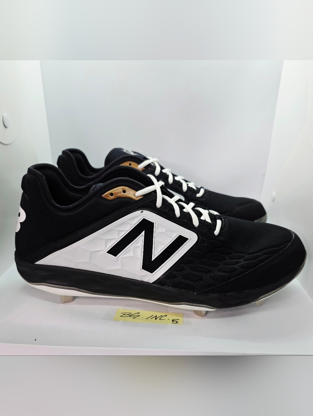New Balance L3000BK4 Metal Baseball Cleats Black / White Men's Size 17 NEW